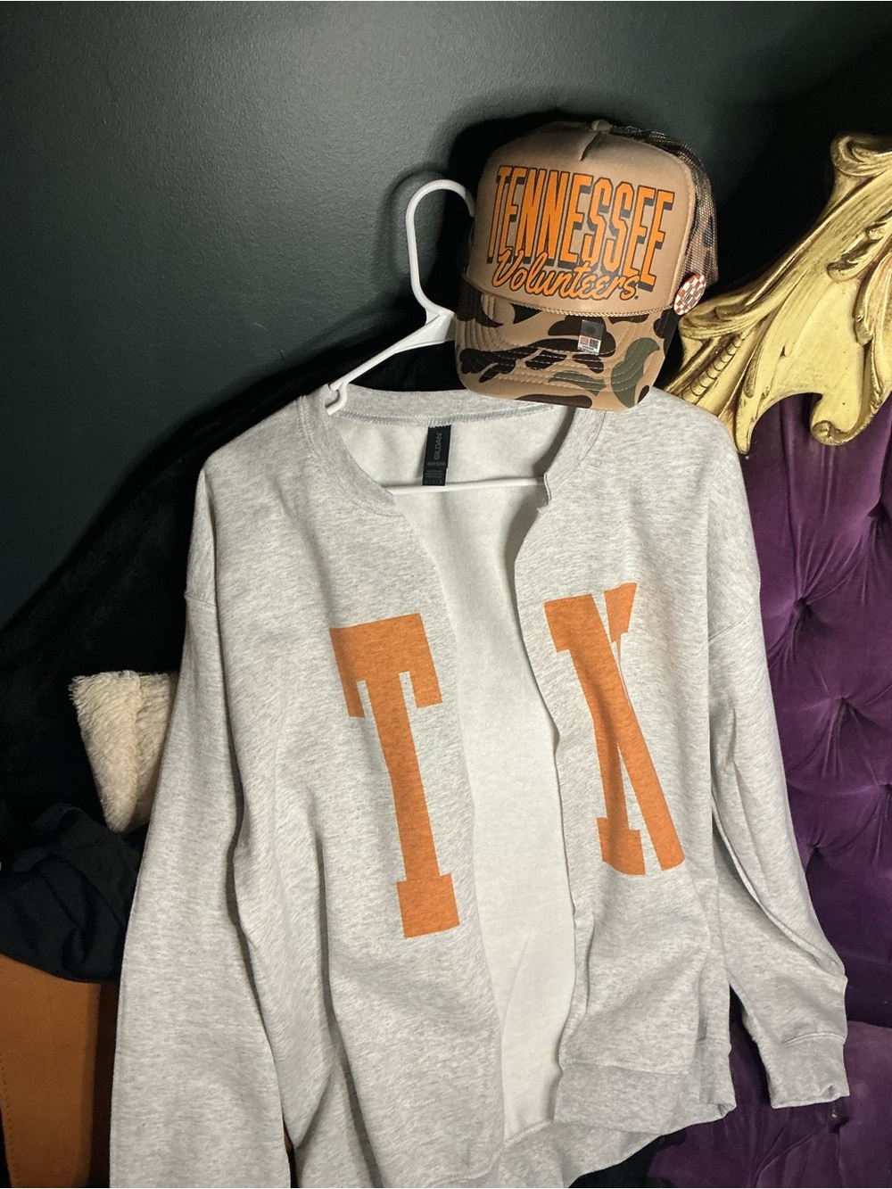 Light Gray Open-Front Cardigan with Orange Lettering - Picture 2 of 2